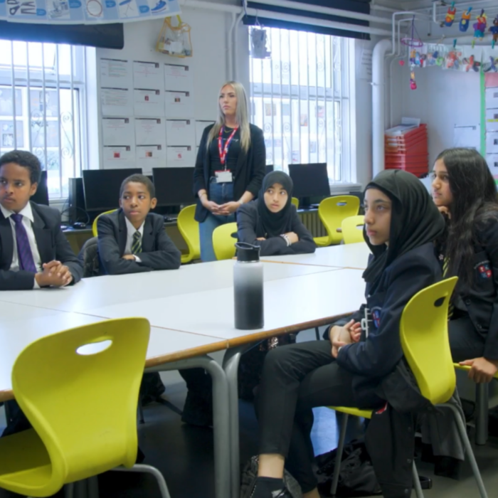 Classroom scene with chidlren and teacher